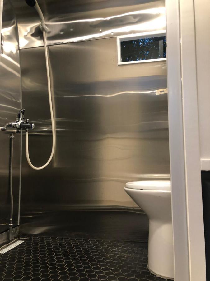 טוצ'נג Artisan Hostel מראה חיצוני תמונה