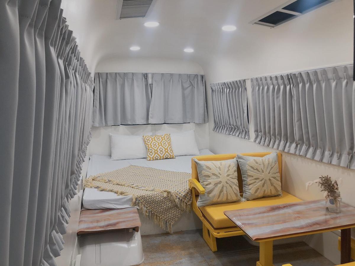 טוצ'נג Artisan Hostel מראה חיצוני תמונה